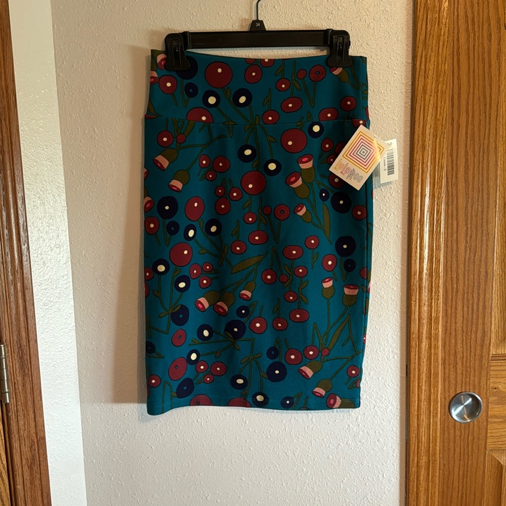 LuLaRoe Cassie Skirt NWT size small